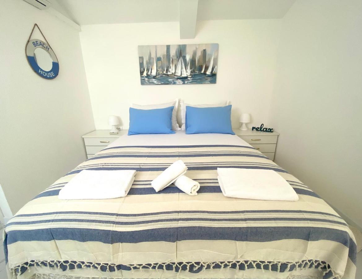 Apartments And Rooms Katarina Zivogosce Bagian luar foto